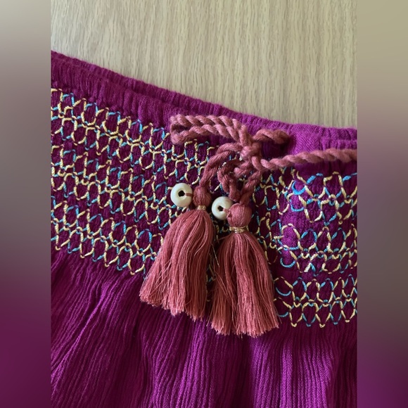 Blue Rain Francesca’s| Stretch Waist, Pull On Boho Tassel Shorts, Embroidered••• - Picture 4 of 12